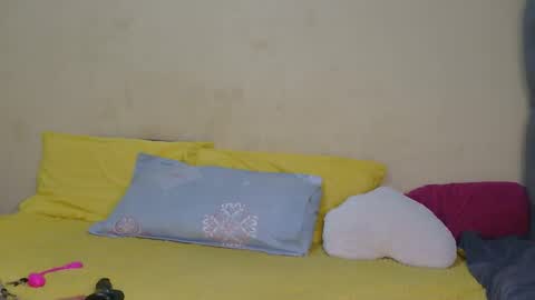 tynniee online show from 1, 3, 2026