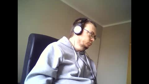 tyradi1991 online show from 26, 12, 2024