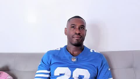 Snapshot of tyron_rulers chatting on 25, 9, 2025 Dvid Rullers online show from 25, 9, 2025