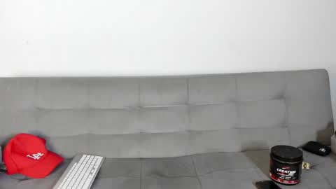 Snapshot of tyron_rulers chatting on 14, 10, 2025 Dvid Rullers online show from 14, 10, 2025