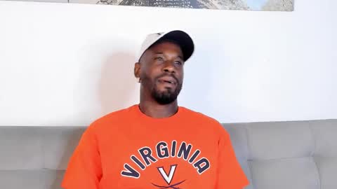 Snapshot of tyron_rulers chatting on 28, 10, 2025 Dvid Rullers online show from 28, 10, 2025