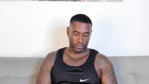 Snapshot of tyron_rulers chatting on 8, 11, 2025 Dvid Rullers online show from 8, 11, 2025