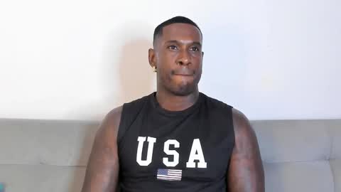 Snapshot of tyron_rulers chatting on 12, 11, 2025 Dvid Rullers online show from 12, 11, 2025