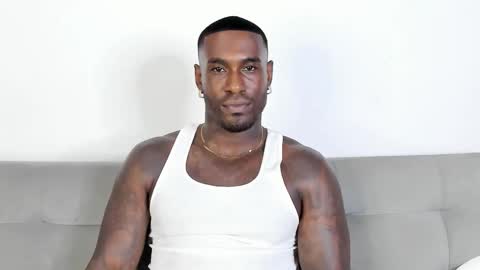 Snapshot of tyron_rulers chatting on 20, 11, 2025 Dvid Rullers online show from 20, 11, 2025