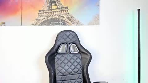 Snapshot of tyron_rulers chatting on 3, 12, 2025 Dvid Rullers online show from 3, 12, 2025