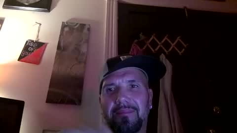 Snapshot of tywinn68 chatting on 15, 10, 2025 tywinn68 online show from 15, 10, 2025