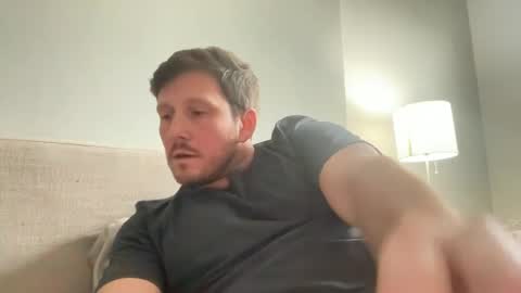 Snapshot of u28005 chatting on 11, 2, 2025 u28005 online show from 11, 2, 2025