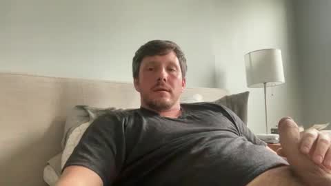 Snapshot of u28005 chatting on 5, 3, 2025 u28005 online show from 5, 3, 2025