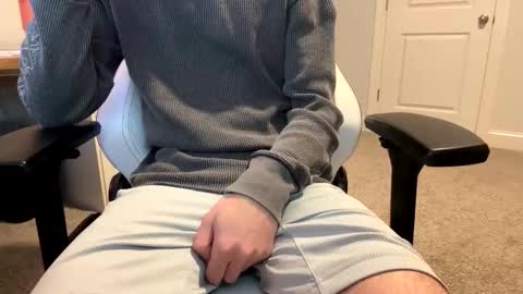 Love Lain online show from 15, 2, 2026