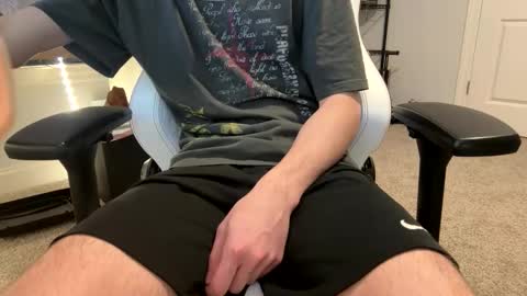 Love Lain online show from 16, 2, 2026