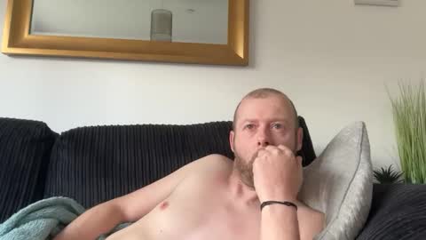 ukmatty3 online show from 10, 5, 2026