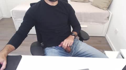 Ulep online show from 24, 10, 2025