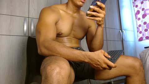 Felipe  model independent online show from 17, 1, 2025