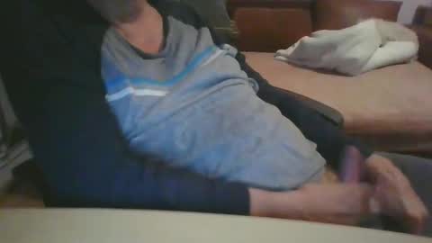 Snapshot of ulmeni4 chatting on 13, 12, 2024 ulmeni4 online show from 13, 12, 2024