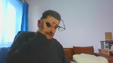 ulmeni4 online show from 8, 1, 2026