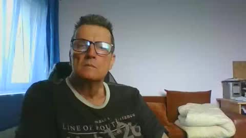 ulmeni4 online show from 1, 6, 2026