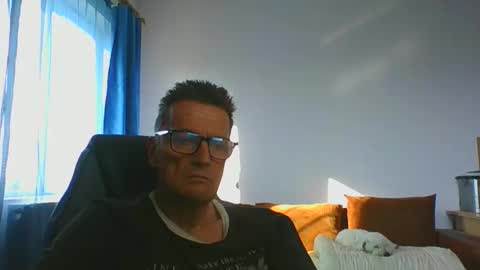 ulmeni4 online show from 3, 6, 2026