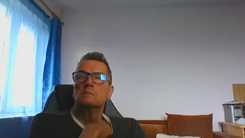 Snapshot of ulmeni7 chatting on 31, 5, 2026 ulmeni7 online show from 31, 5, 2026