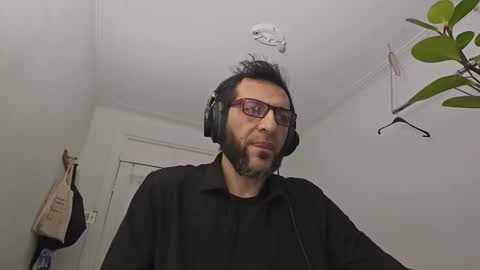 ultratoaster online show from 19, 12, 2025