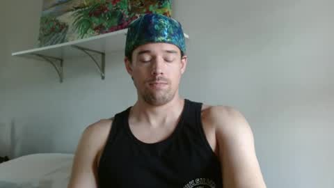 Snapshot of umphreak42 chatting on 29, 6, 2026 Andrew online show from 29, 6, 2026