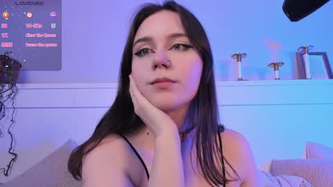 Snapshot of una_medisson chatting on 4, 2, 2025 Una online show from 4, 2, 2025