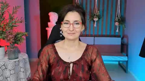 UnaTera online show from 18, 11, 2025