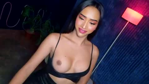 Snapshot of unbeknownst2kylie chatting on 19, 7, 2026 kylie online show from 19, 7, 2026