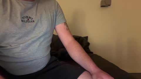 Tom online show from 10, 10, 2025