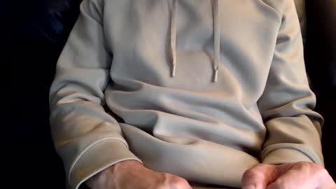 uncutone2345 online show from 26, 10, 2025