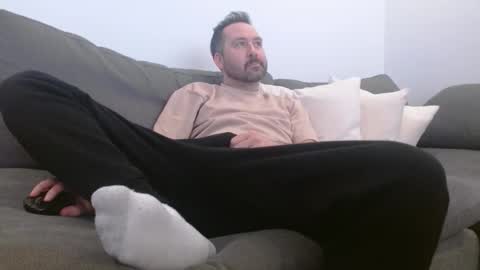 uncutslut69 online show from 3, 4, 2026