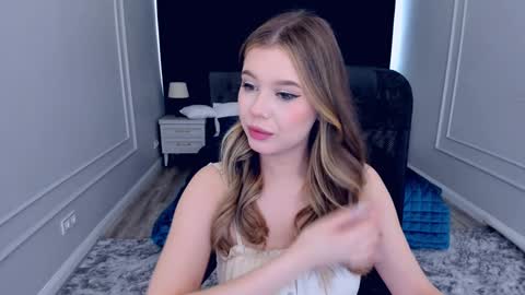 Alice online show from 28, 1, 2025