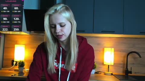 Im online every day 1700 GMT-4 online show from 19, 1, 2025