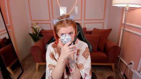 Call me Mira  thumbs up its make me happy online show from 20, 12, 2024