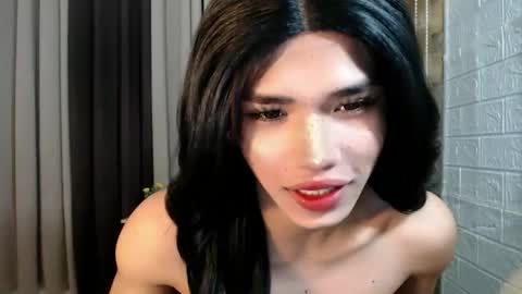 Miss Andrea online show from 15, 12, 2025