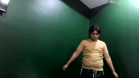 Snapshot of unlimitedfantasy chatting on 16, 11, 2025 Thiago online show from 16, 11, 2025