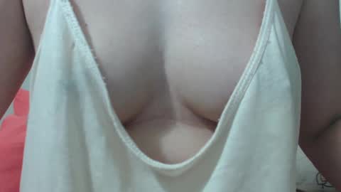 Snapshot of unpenetrated chatting on 2, 2, 2025 unny online show from 2, 2, 2025