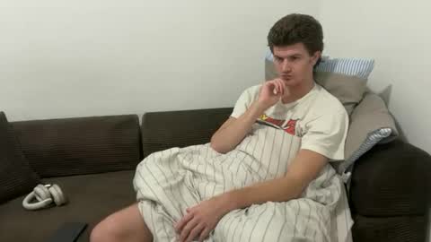 Stepbro online show from 22, 3, 2026