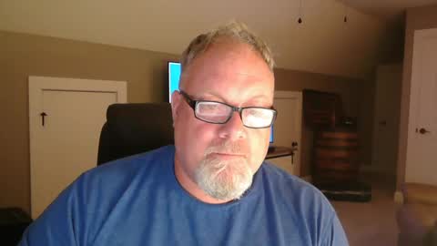 up2later online show from 2, 10, 2025