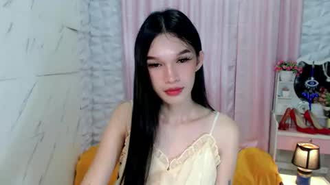 ur_asianbabexxx online show from 23, 11, 2025