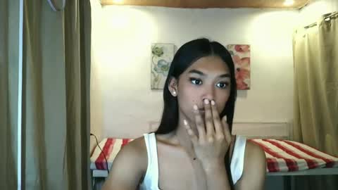 Snapshot of ur_dazzlingmorenaxx chatting on 3, 7, 2026 ur_dazzlingmorenaxx online show from 3, 7, 2026