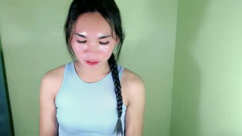 Snapshot of ur_innocent_girlx chatting on 7, 2, 2025 QUEENSY online show from 7, 2, 2025