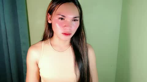 Snapshot of ur_innocent_girlx chatting on 9, 2, 2025 QUEENSY online show from 9, 2, 2025