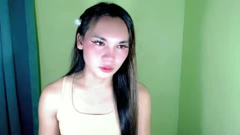 Snapshot of ur_innocent_girlx chatting on 23, 2, 2025 QUEENSY online show from 23, 2, 2025