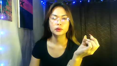 Snapshot of ur_perfectgirlmsa chatting on 26, 2, 2025 Ms. A lets go pass or pvt show online show from 26, 2, 2025