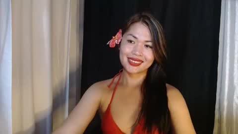 Snapshot of ur_perfectgirlmsa chatting on 23, 9, 2025 Ms. A lets go pass or pvt show online show from 23, 9, 2025