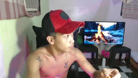 Snapshot of ur_raffy chatting on 24, 2, 2025 ur_raffy online show from 24, 2, 2025