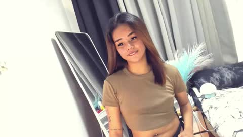 Snapshot of urasian_france69 chatting on 19, 9, 2025 FRANCINE cum with me in pvt or pwrd online show from 19, 9, 2025