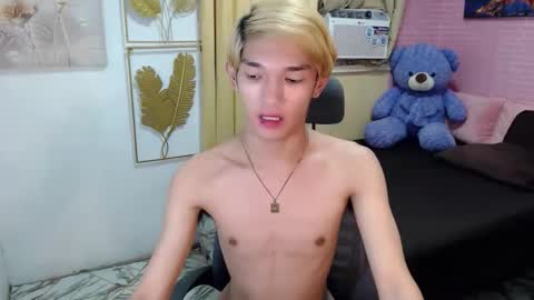 Snapshot of urasian_john20 chatting on 26, 5, 2026 urasian_john20 online show from 26, 5, 2026