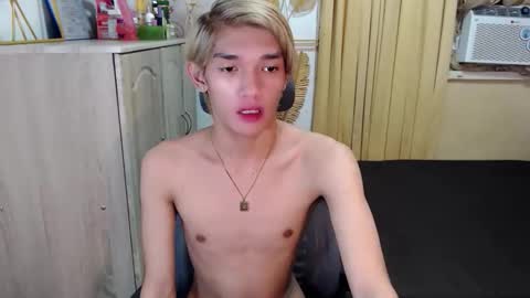 Snapshot of urasian_john20 chatting on 5, 6, 2026 urasian_john20 online show from 5, 6, 2026