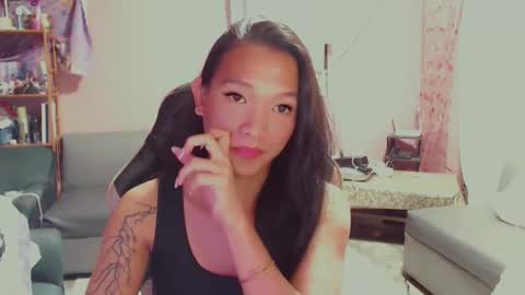 NEWRA  ALLISON online show from 11, 2, 2025